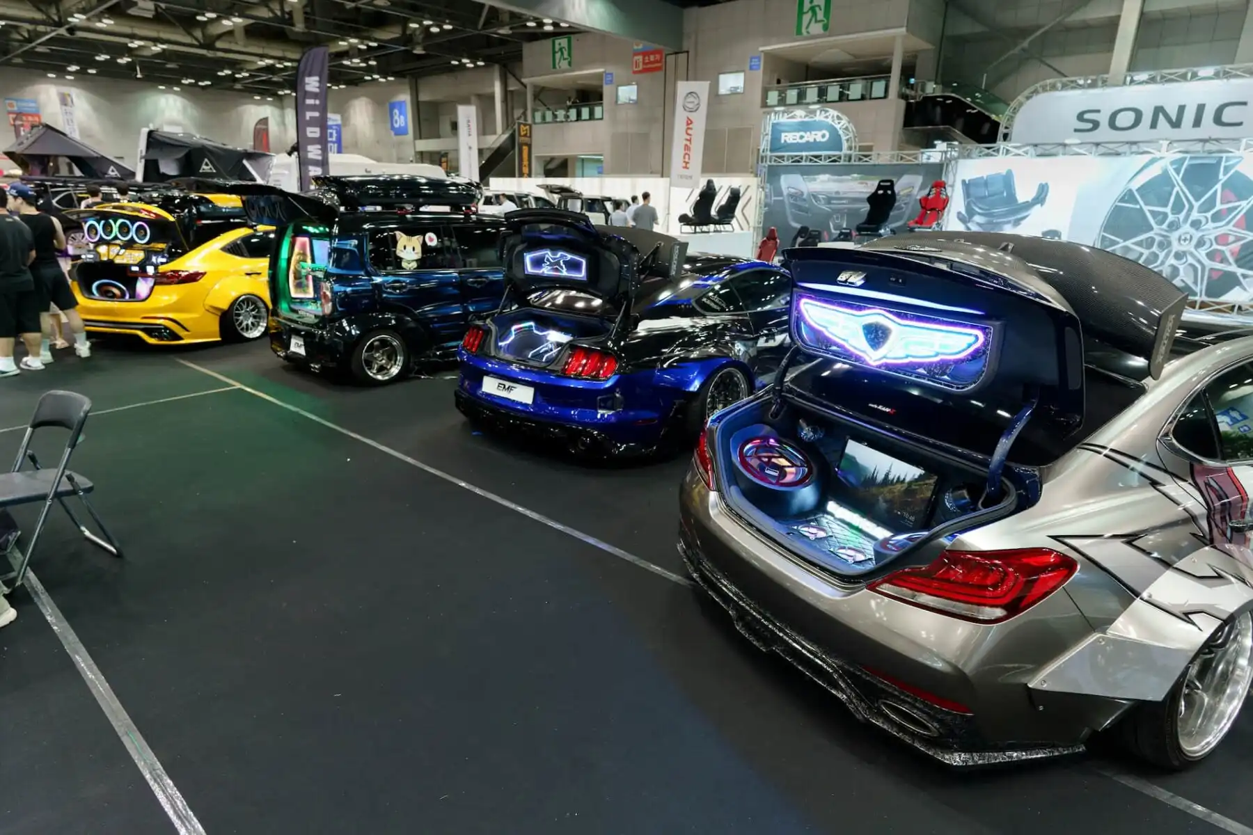 audio-car-kokpit-sprzet